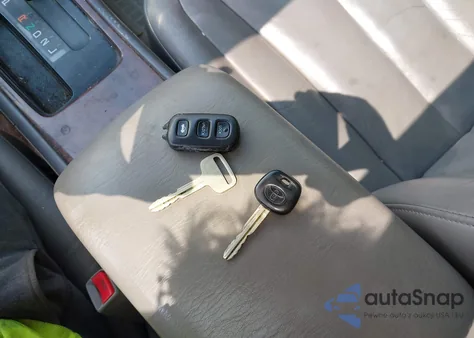 2003 Toyota Avalon Xls from USA, damaged, VIN 4T1BF28B73U282073